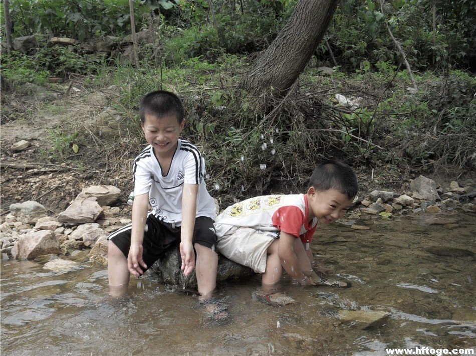 夏日戏水(家乡的小河.